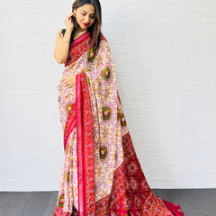 Traditional Patola Print Heavy Mul Cotton Saree with Unstitched Blouse Piece