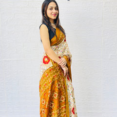 Traditional Patola Print Heavy Mul Cotton Saree with Unstitched Blouse Piece