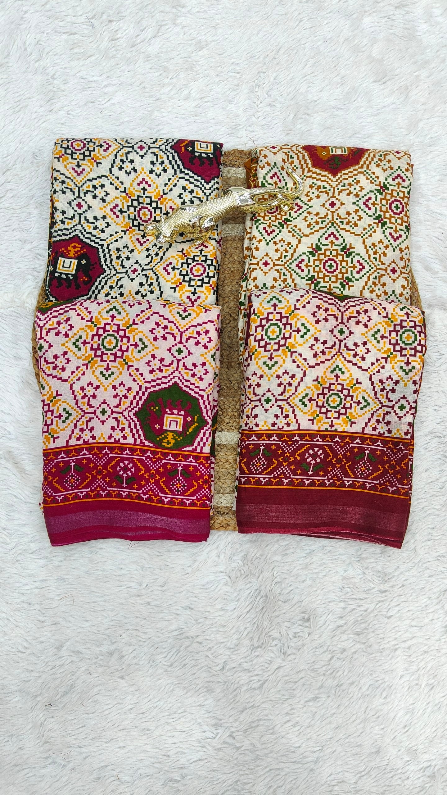 Traditional Patola Print Heavy Mul Cotton Saree with Unstitched Blouse Piece