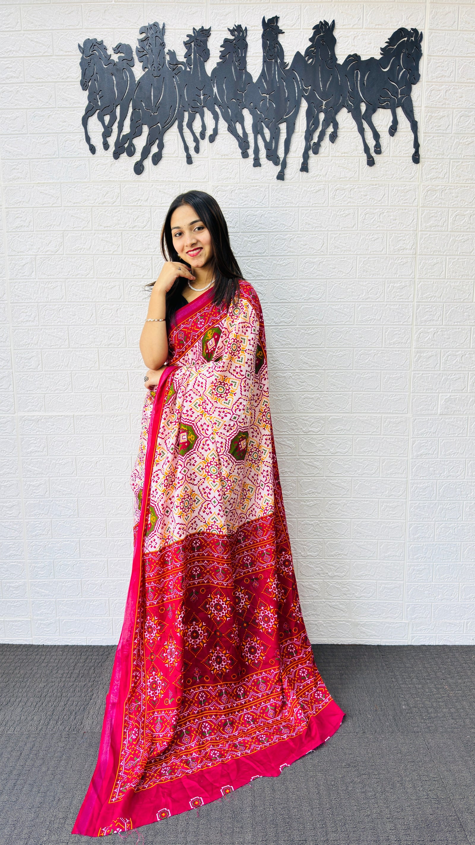 Traditional Patola Print Heavy Mul Cotton Saree with Unstitched Blouse Piece