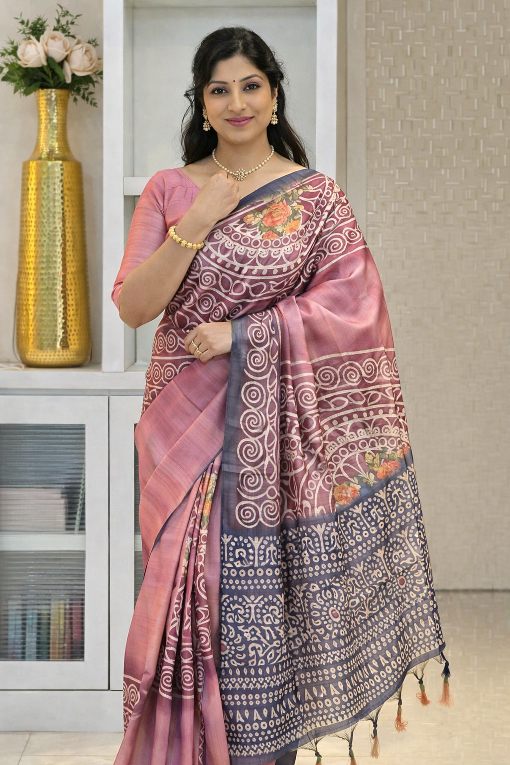 Soft Tussar Silk sarees with Beautiful Print With Attractive Zari Line Saree And Print Blouse With Tassels