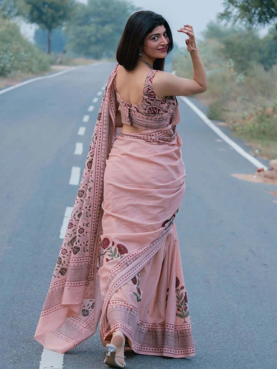 Elegant Pastel Pink Floral Printed Linen Cotton Saree with Designer Border & Pallu