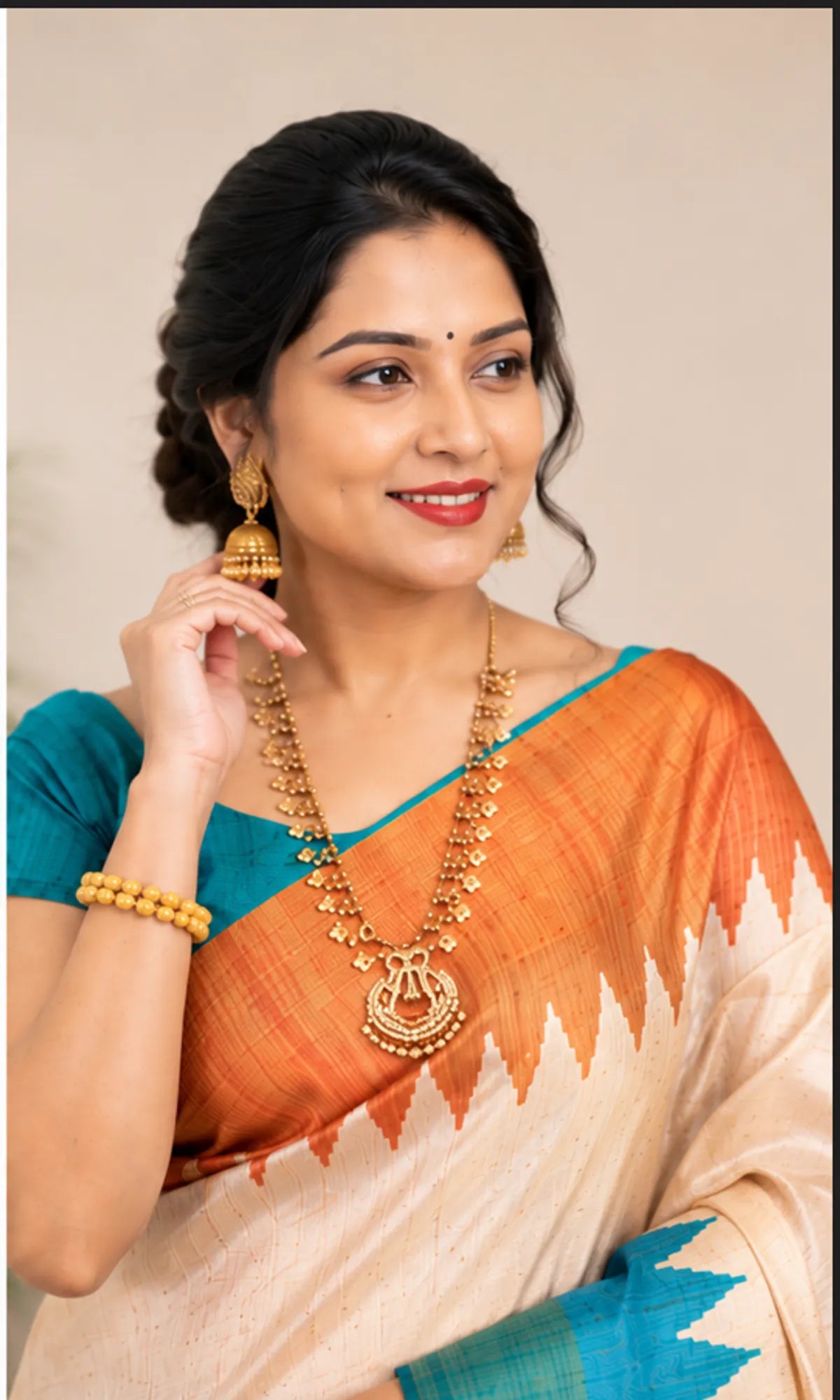 Premium Tussar Silk Printed Saree with Contrast Pallu